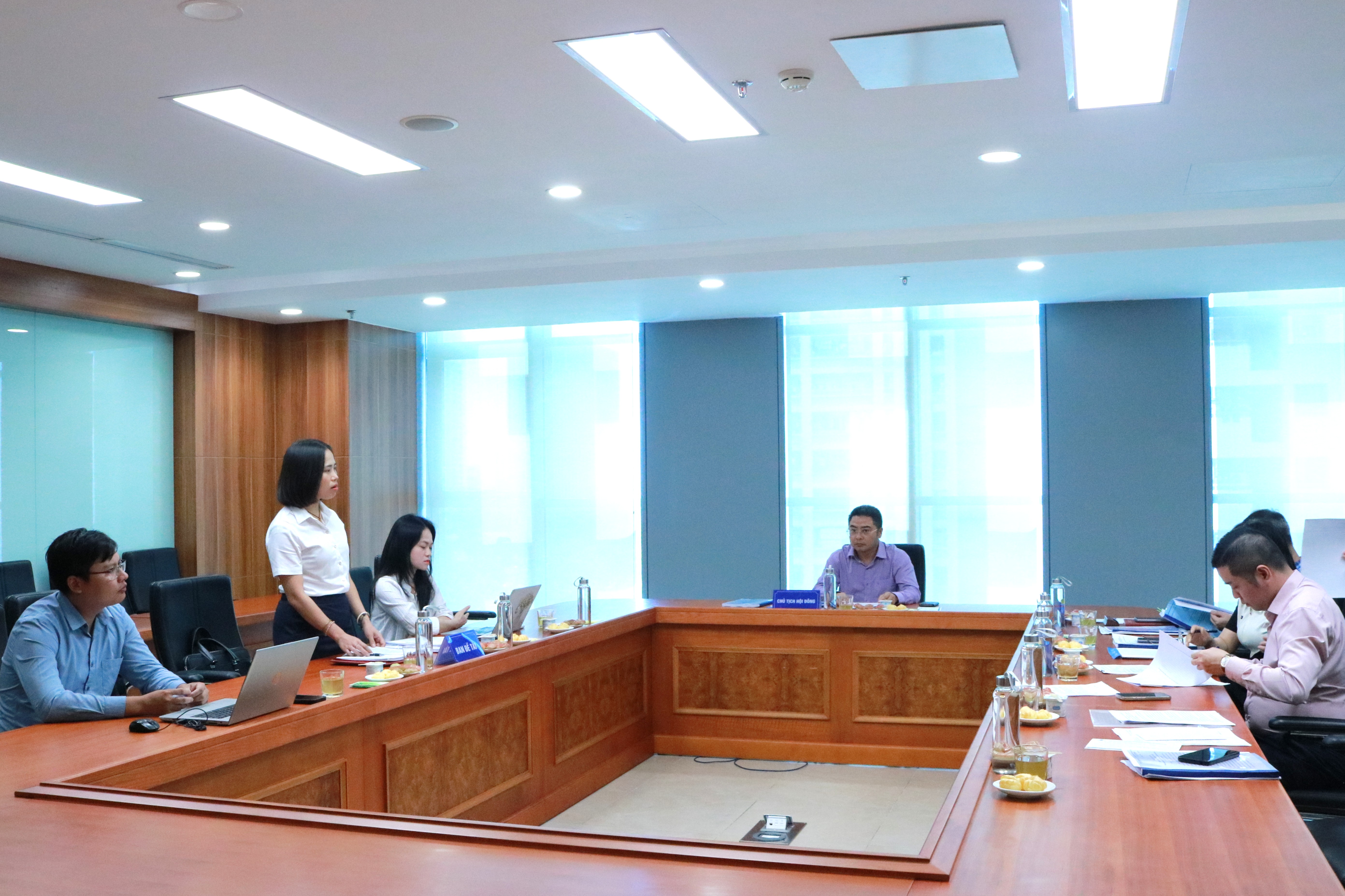 Hoàn thiện nội dung kiểm toán đơn vị hành chính sự nghiệp trong điều kiện  áp dụng chế độ kế toán mới